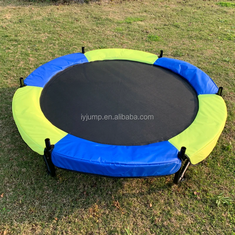 Factory Customized Kids Jumping Trampoline Outdoor Soft Child Trampoline With Safety Enclosure Net And Handle