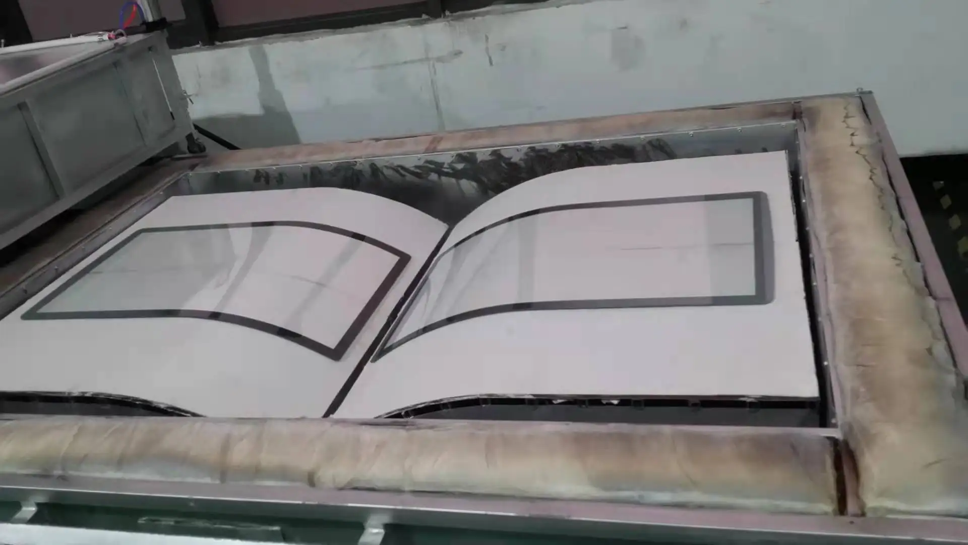 Glass Bending Machine Hot Kiln Make Curved Glass Bend Furnace Used For Aquarium/Display Cabinet/Guardrail