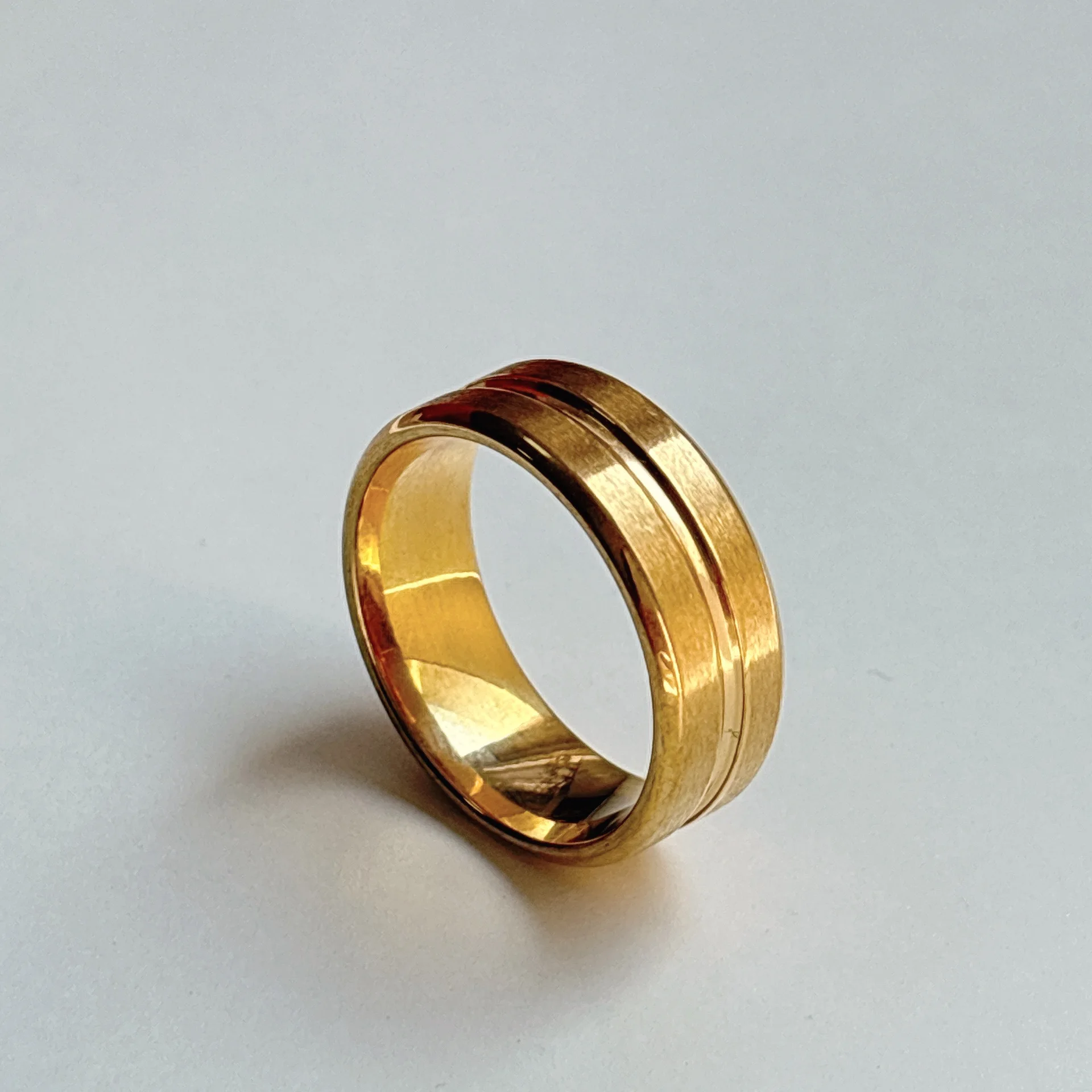 Trendy 8MM Stainless Steel Silver Black Blue Groove Ring for Men Wedding Bands Rainbow Rings Male Jewelry