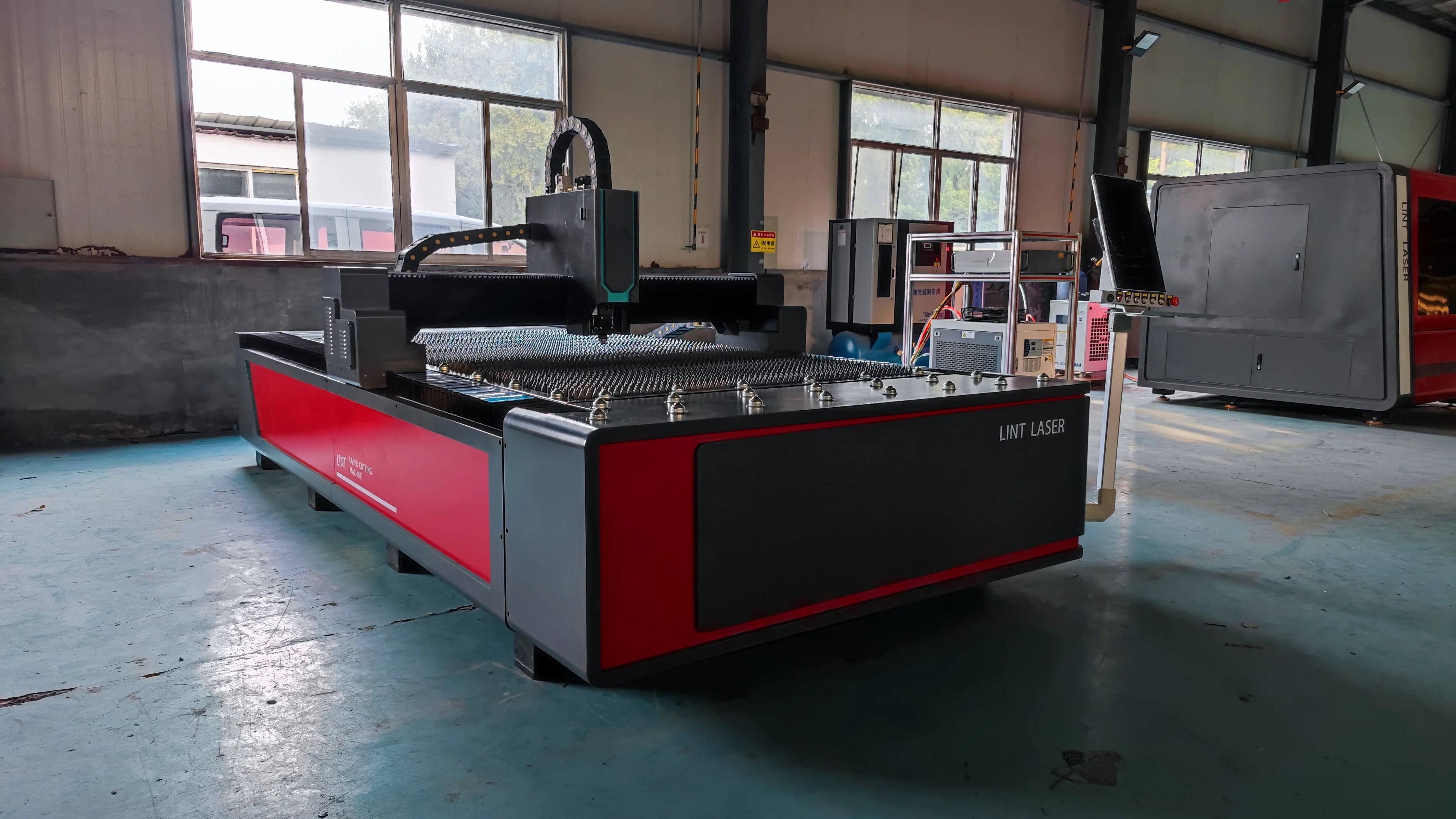 3015 1530 CNC Laser Metal Cutting Machine with Pipe Round CNC Plate and Tube 1000W 2000W Fiber Laser Cutting Machine