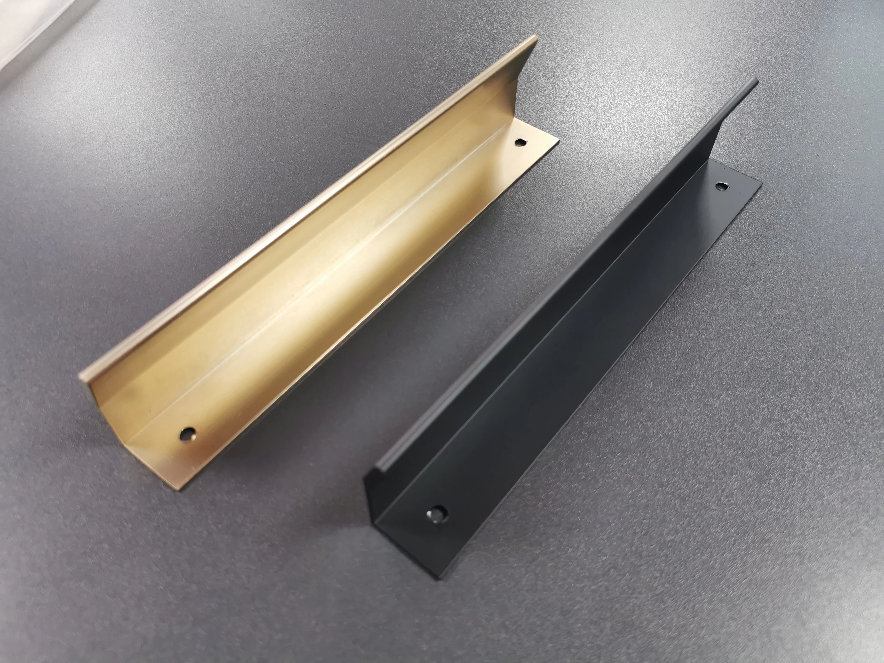 Oxidation painting electroplating Customized gold door handle luxury aluminum door handle for camping-cars