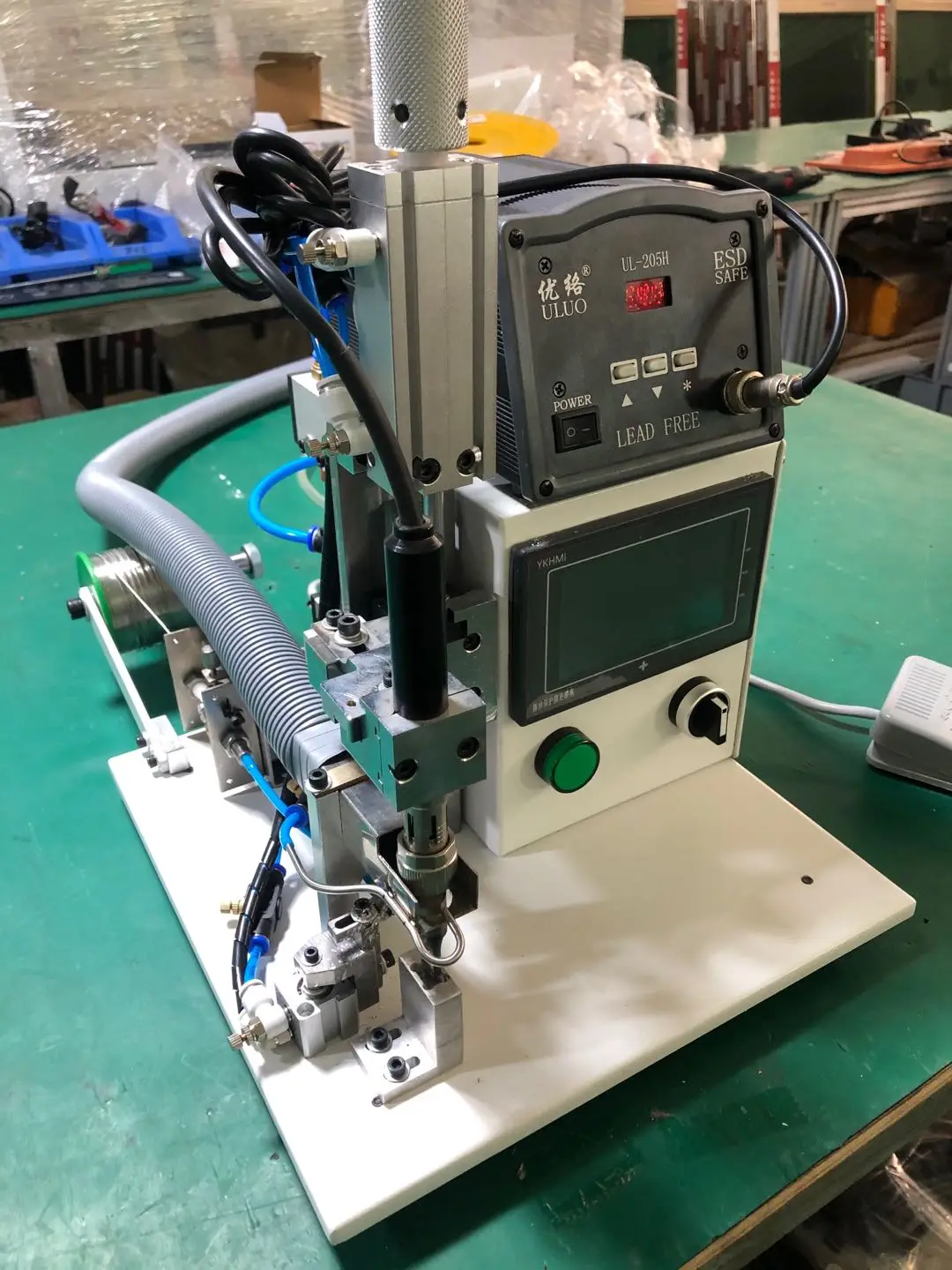 Semi-automatic Wire Welding Machine Soldering Machine Soldering Robot 15 Provided Soldering Machine for Led Strip Light AC220V