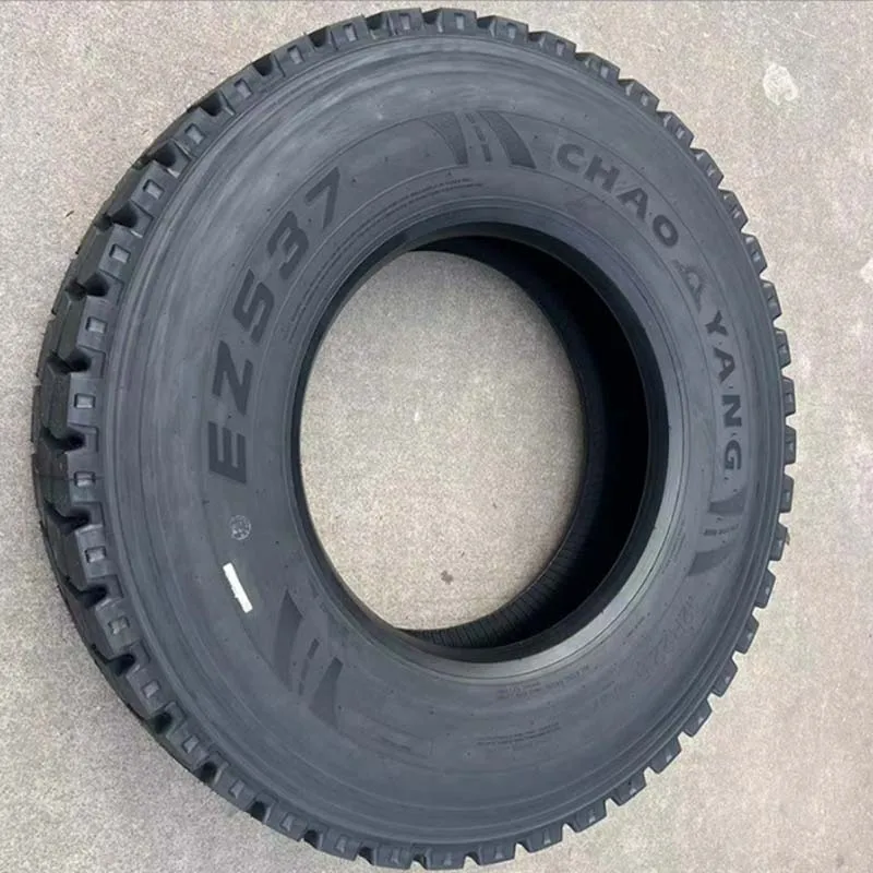 Auto Car Tire With Best Price 225/65R17Lt-8Pr 225/70R15C- 8Pr 225/75R15 225/75R 10Pr Natural Rubber 11R22.5 Truck Tires