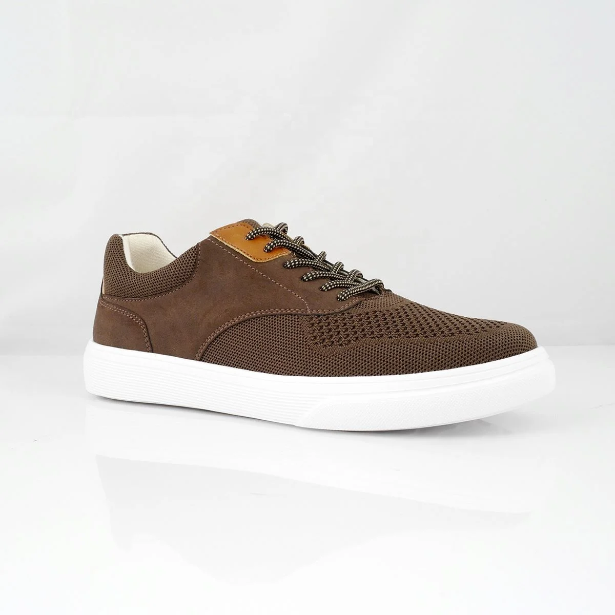 Snickers For Men With Flat Shoes Causal