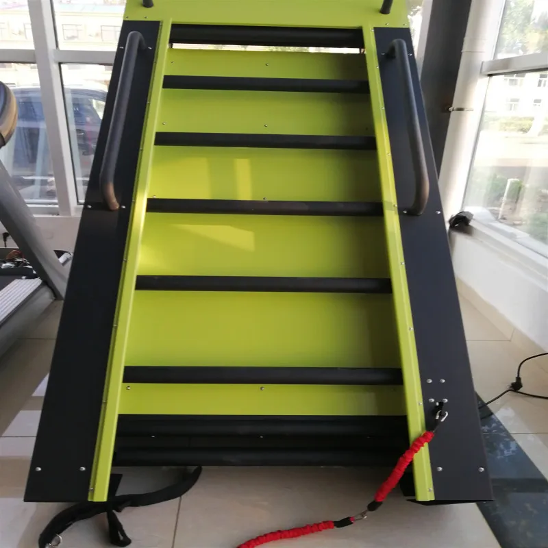 Тренажер для тренажерного зала