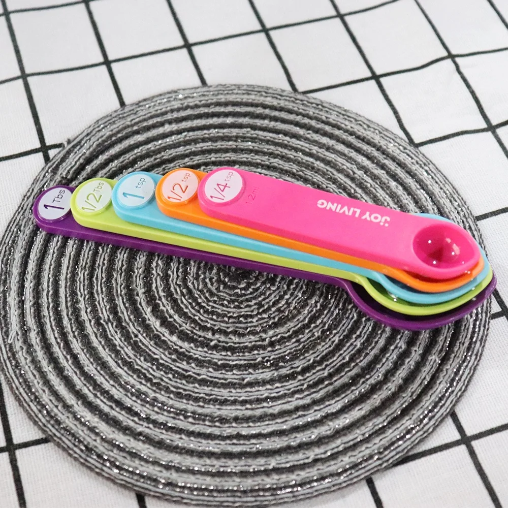 Wholesale 5pcs Creative Colorful  Plastic Measuring Spoon with magnetic