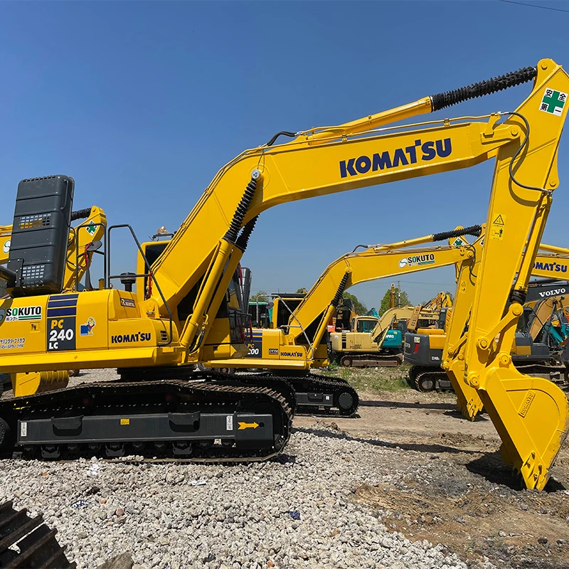 KOMATSU used excavator gentle used popular construction machinery 24 Ton KOMATSU PC240-8 earth-cave machinery with cheap price