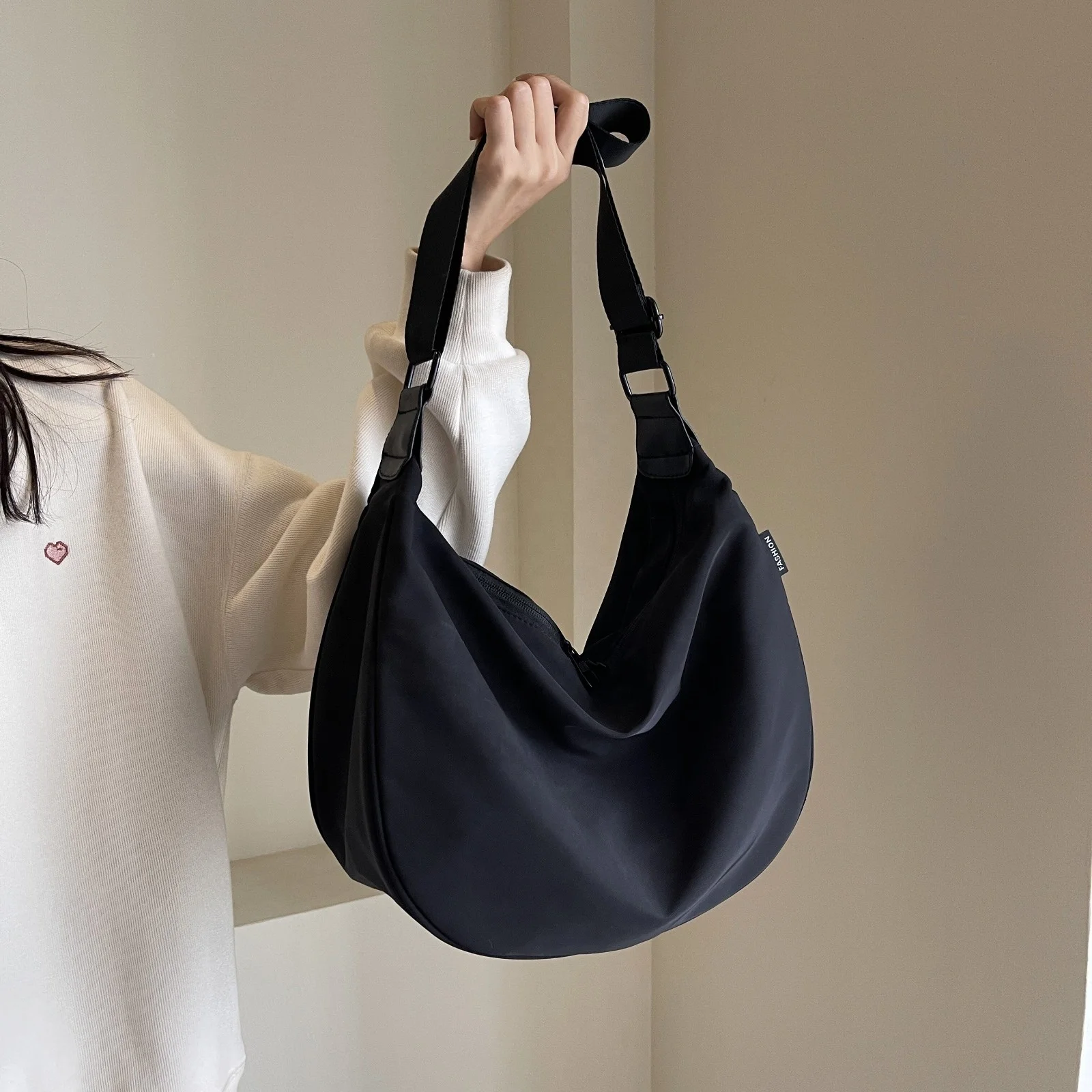 Solid Color Simple Large Capacity Fashion Sport Casual Shoulder Bag