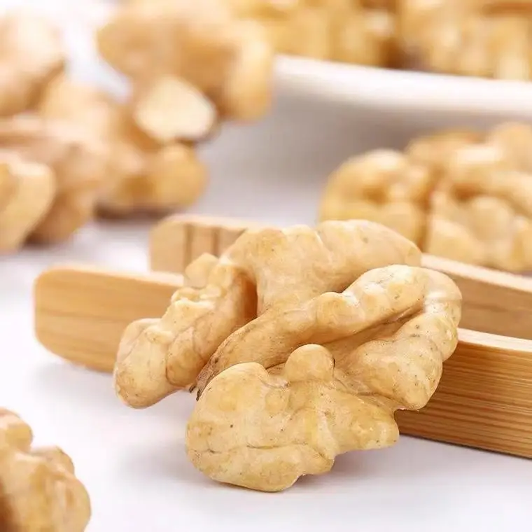 Food Dried Fruit Amber Raw Cashew Nuts China Raw Black Walnut Wood Almonds Raw Wholesale Nuts Bulk Packaging Top Grade /