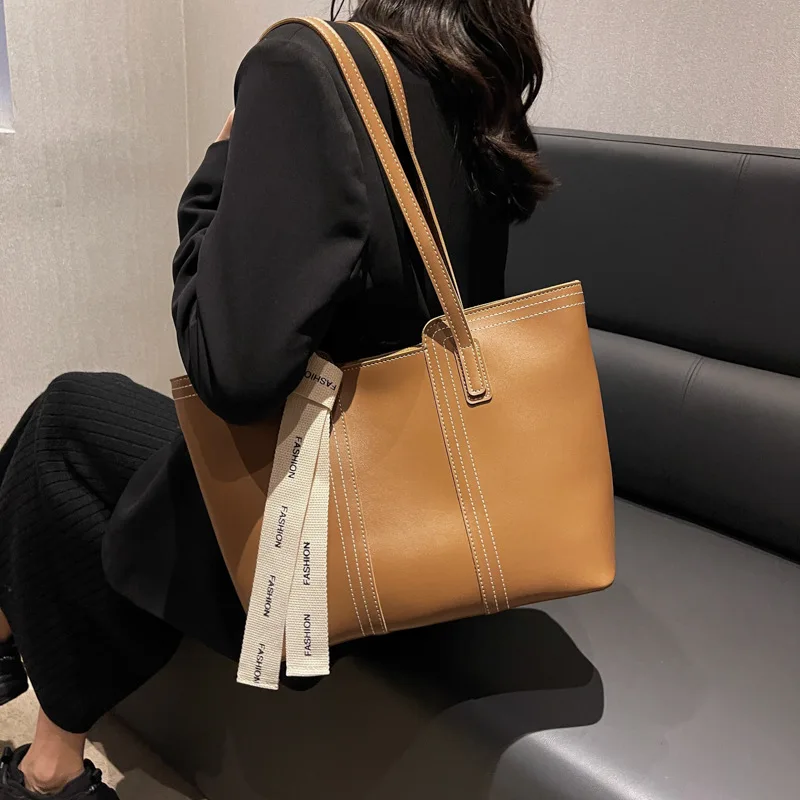 RU Fashion Handbag Large Capacity Shopper Bag 2024 New Popular Solid Color Leather Tote Bag Women Hand Bag Supplier