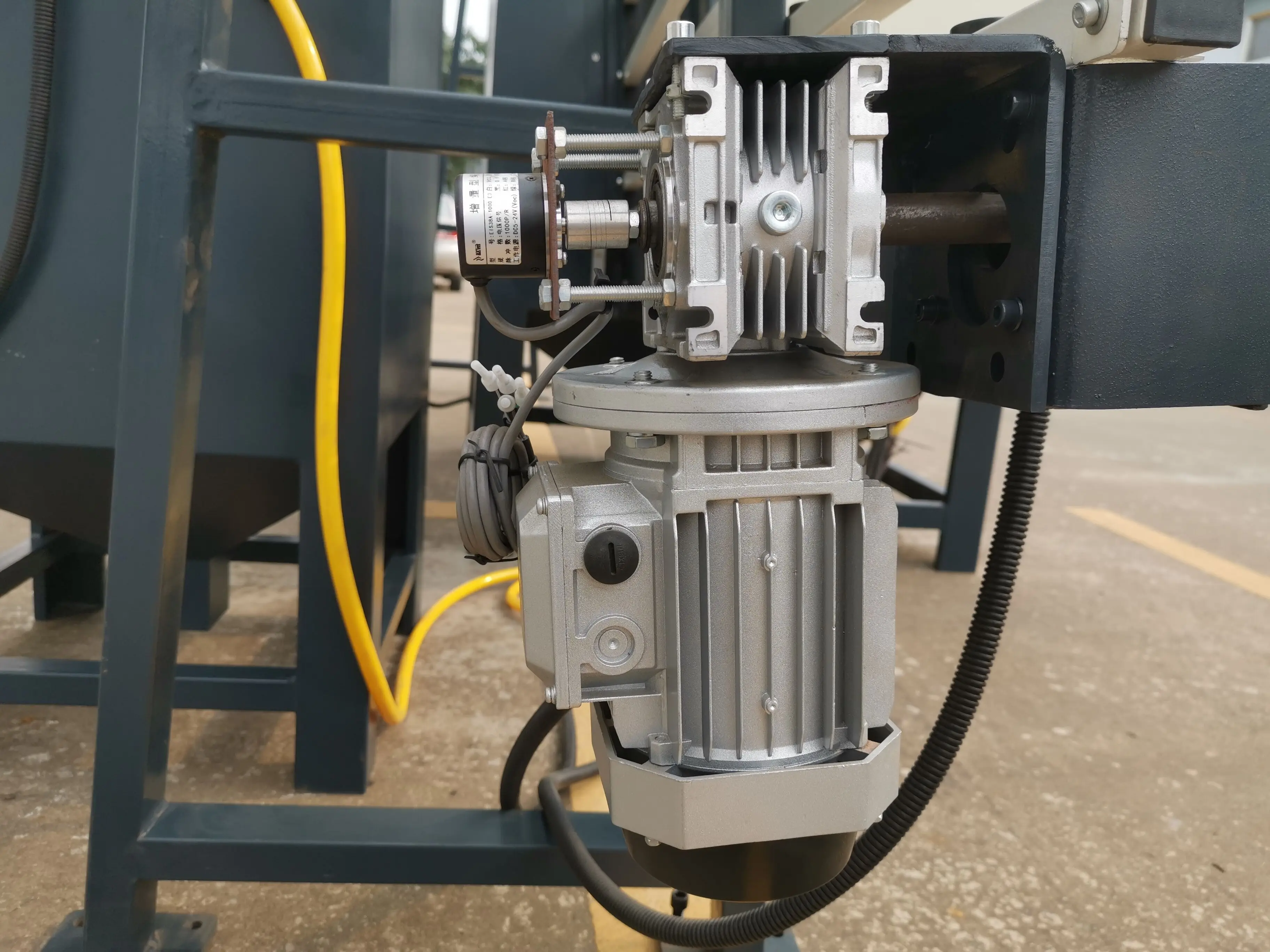 Glass Sandblasting Machine JGPS16/glass sand blasting/glass sanding macine/glass machine