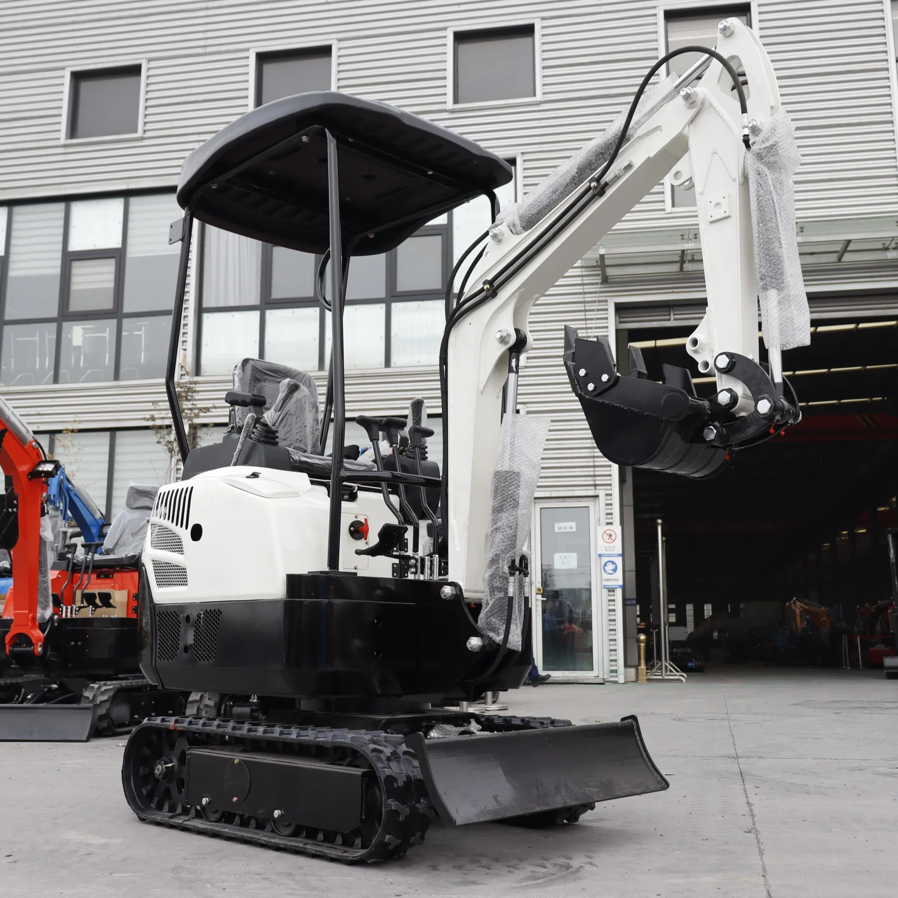 1.5T excavator upgraded machine HT15 Pro model 1500kg excavator
