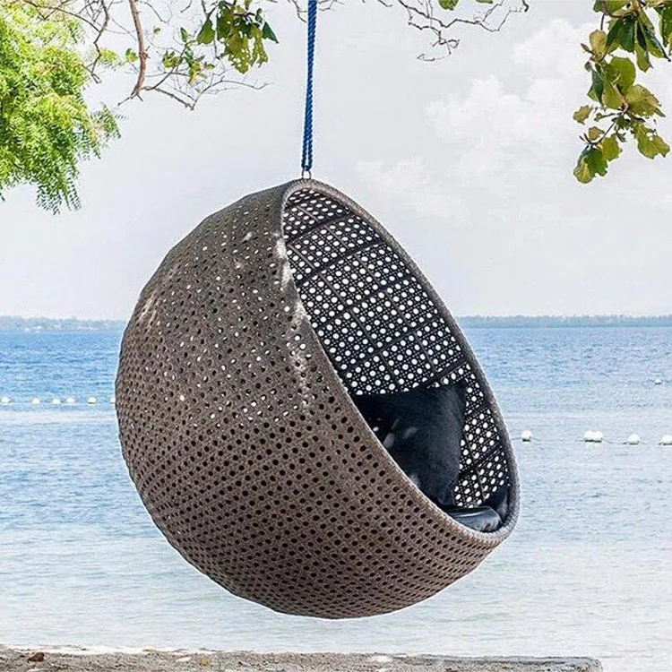 Outdoor garden furniture  Modern Stylish Design Washable patio Rattan Wicker Swing Bed House