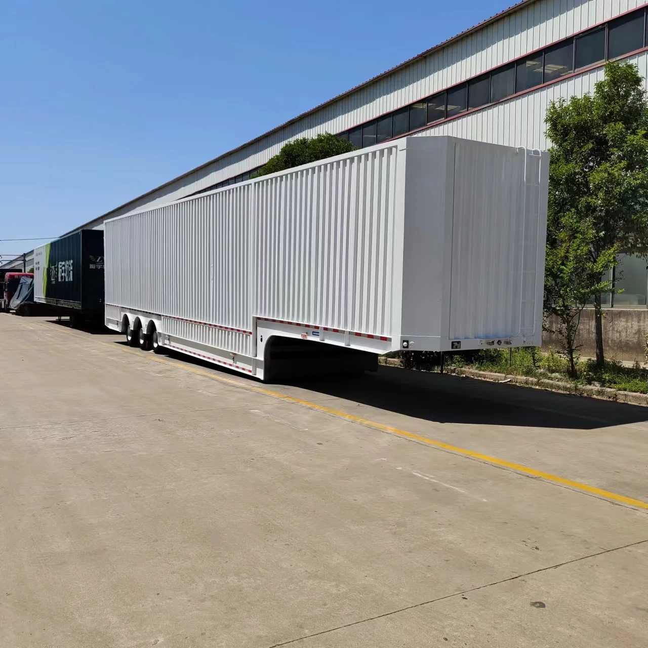 Competitive price container trailer semi-trailer 130 cubic meters