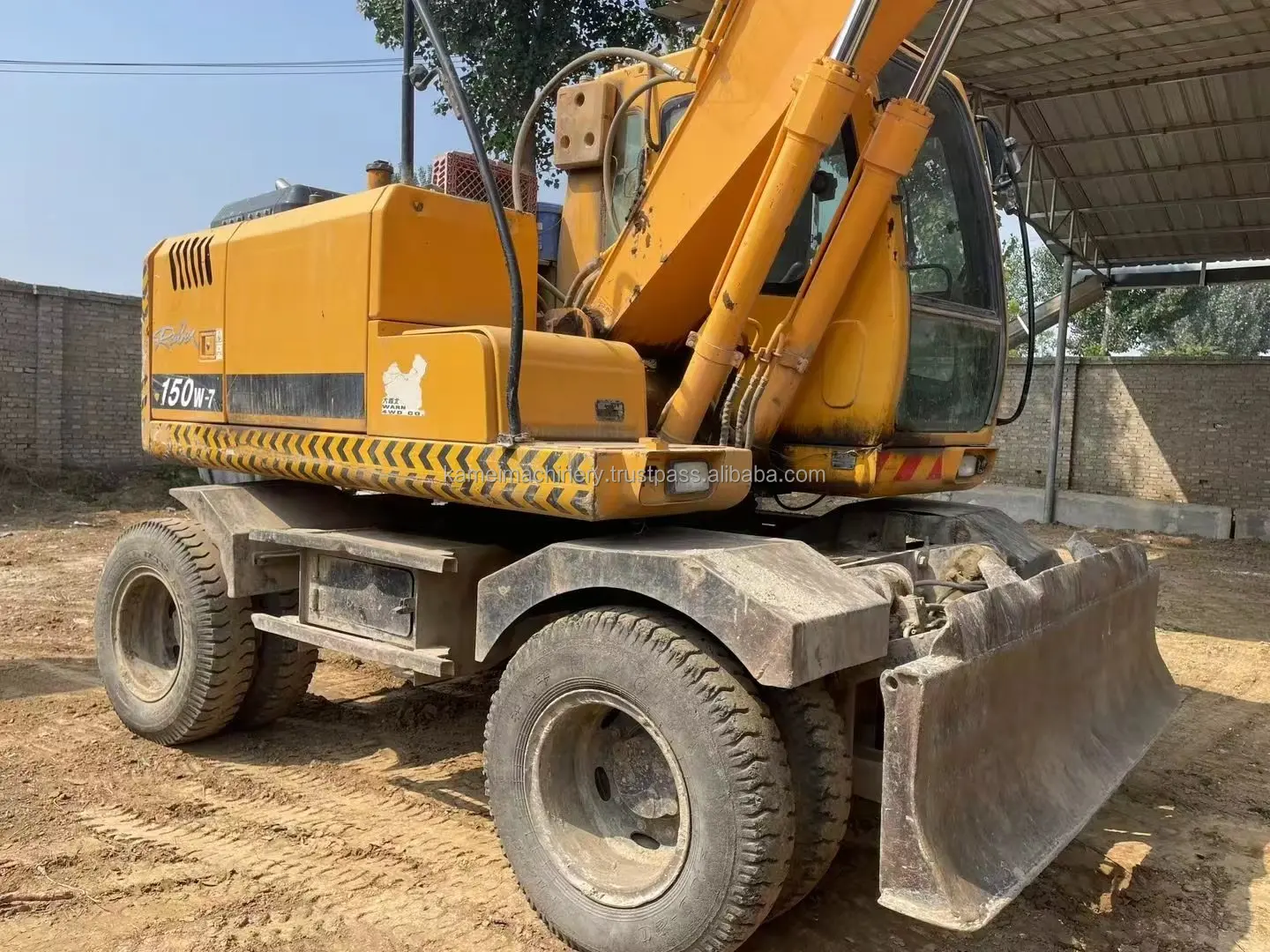 Эксклюзивный класс б/у Doosan 150W-7 колесный экскаватор Инженерная и строительная техника с мощным двигателем