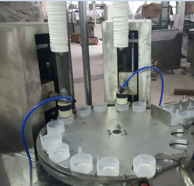 
5 gallon water bottle closure lid tapa cap assembly wadding lining sealing machine 