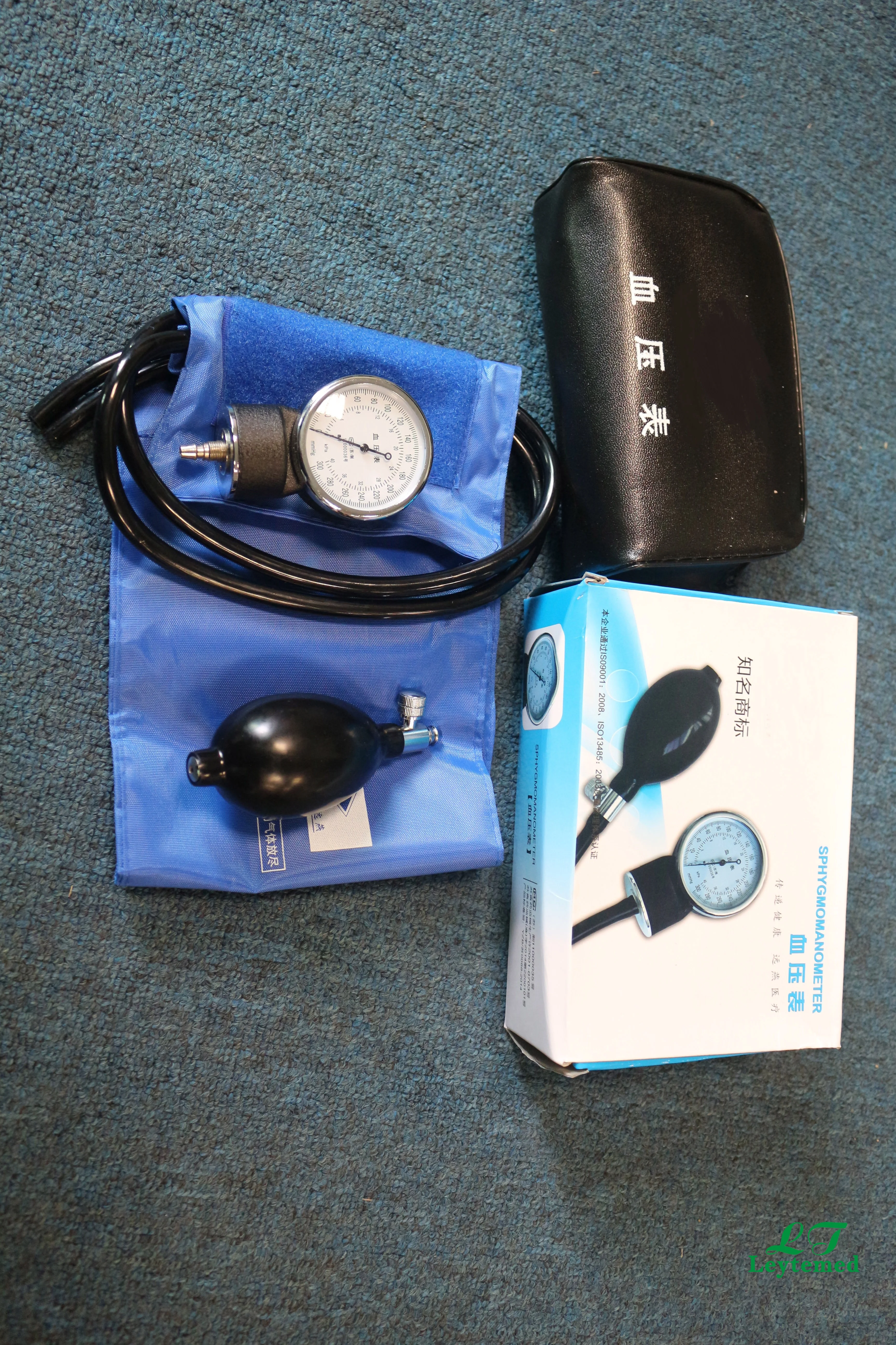 LTOB07 Low Cost Aneroid Sphygmomanometer Adult Infant Cuff Blood Pressure Monitor Watch