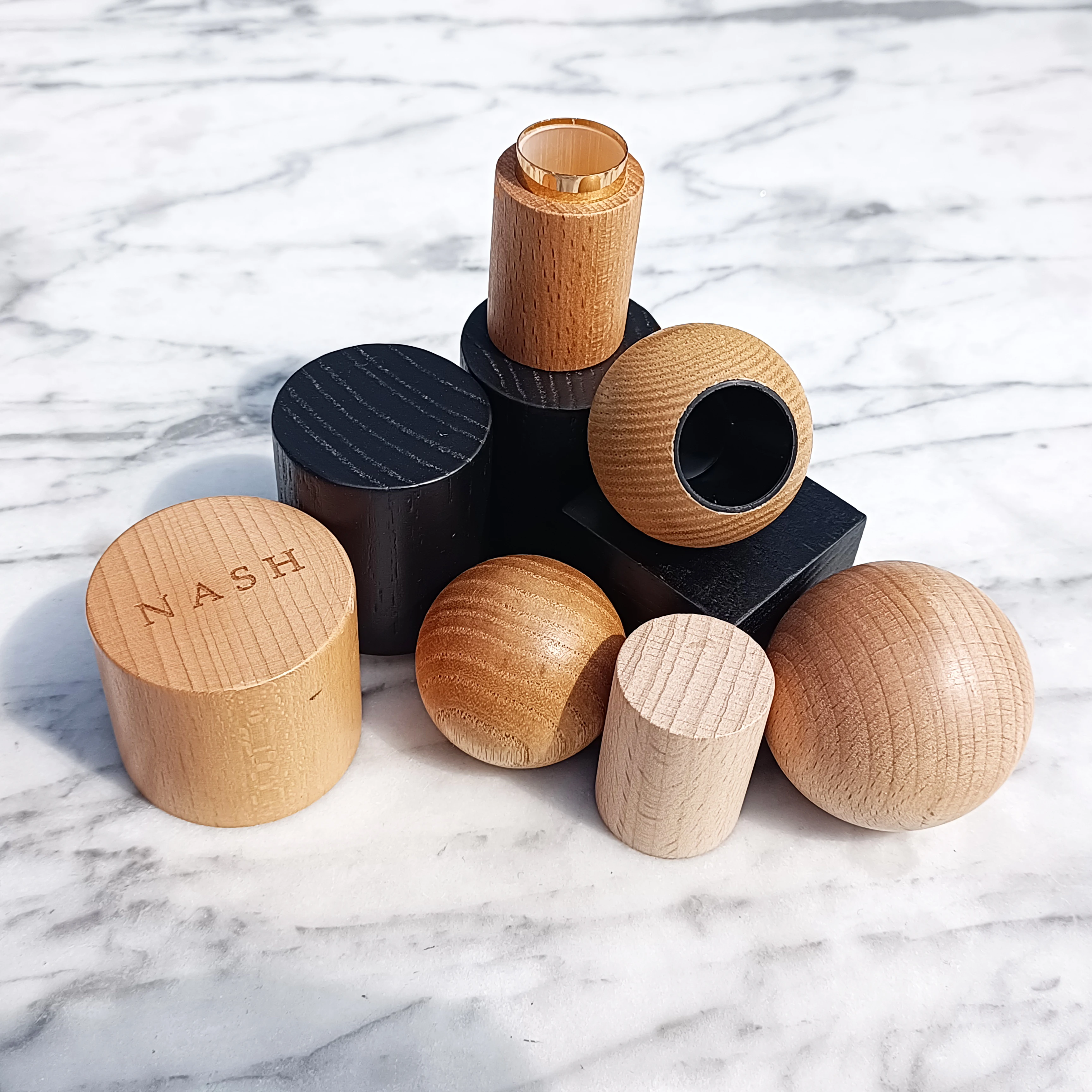Custom Luxury Fragrance Cap Wooden Perfume Cover Perfume Bottle Wood Lid  Custom Shape Wooden Perfume Cap