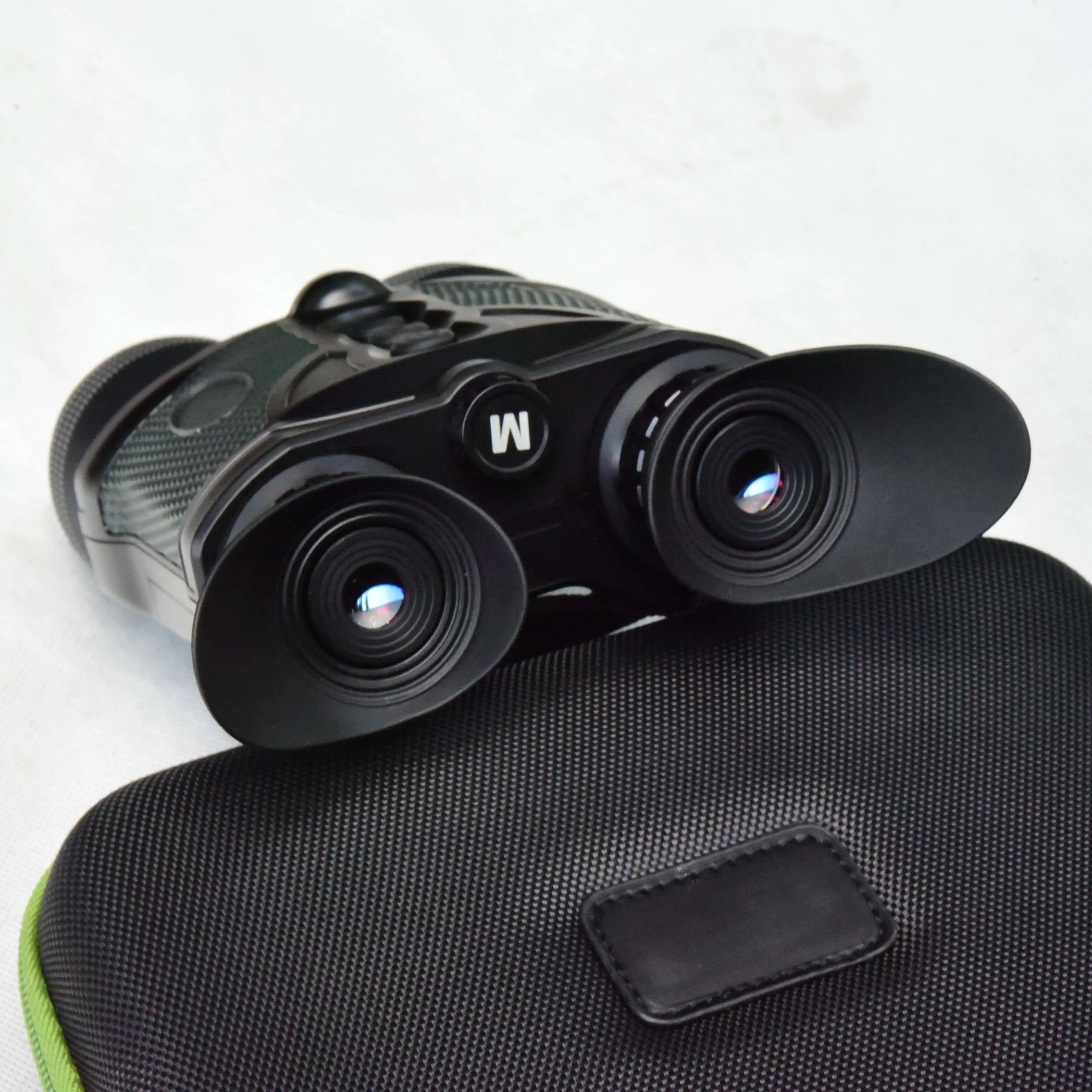 39X High Resolution Digital Night Vision Binoculars Connect WIFI
