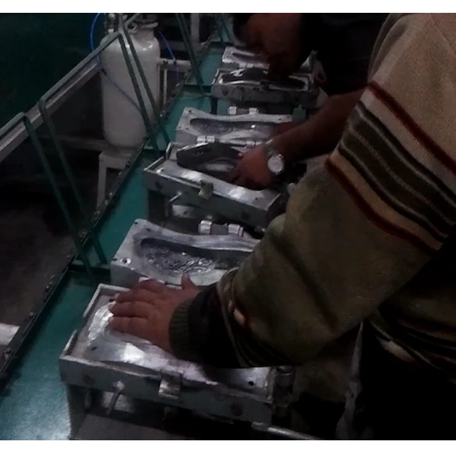 Polyurethane Slippers Shoe Making Machine