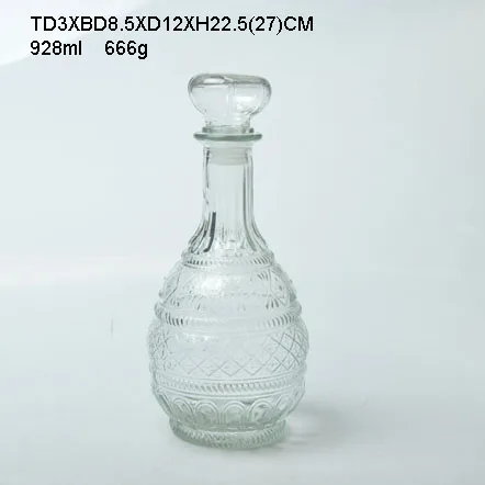 Hot-selling glass drinking bottle sets transparent glass whiskey decanter with airtight glass lid