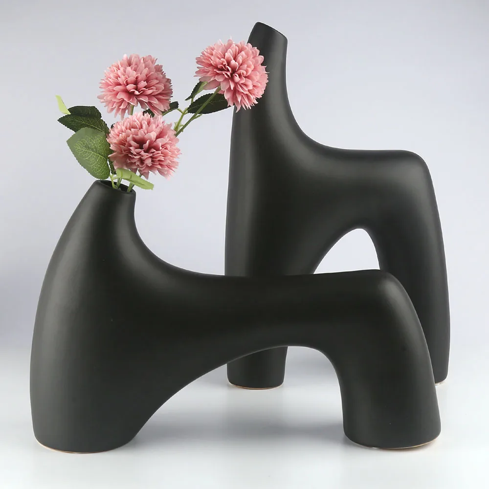 21 inch Matt White and Black Abstract Camel Shape Custom Design Made Ceramic Flower Vase