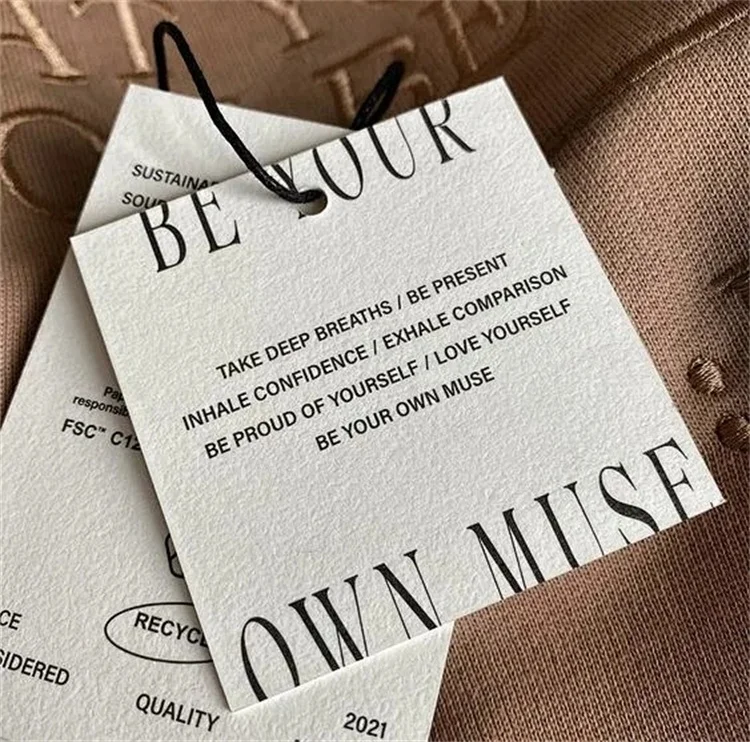Custom Luxury Logo Recycled Swing Vanilla Paper Hang Tag Logo Text Tags Clothing Swing Tag Natural Hangtags For Handmade Items