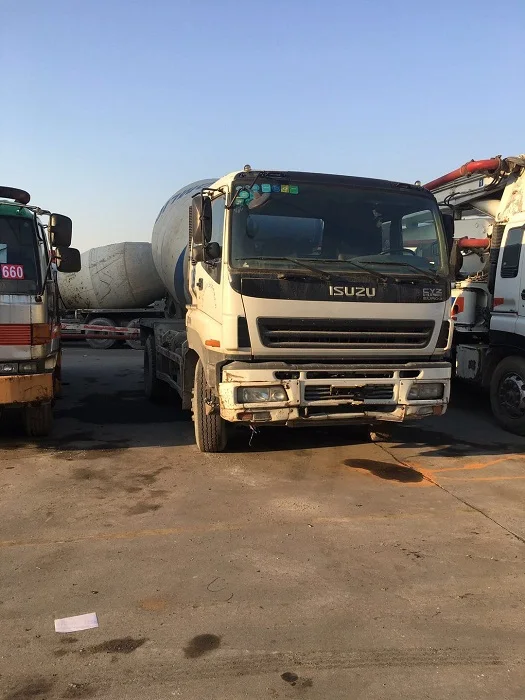  Б/у Бетономешалка isuzu 8m3 оригинальная б/у
