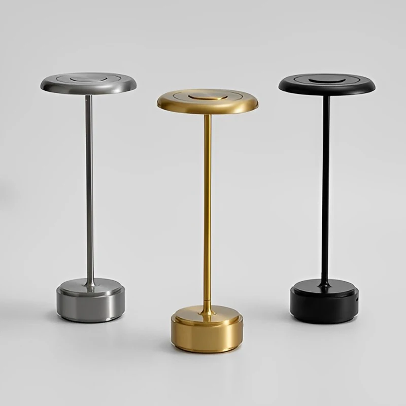 Modern Wholesale Hotel Luxury Lighting Creative LED Wireless Touch Rechargeable Portable Cordless Restaurant Table Lamp