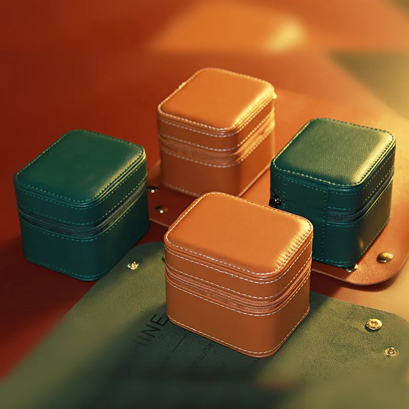 Pu Leather Watch Case Manufacturer Luxury Zipper Custom Packaging Watch Boxes & Cases