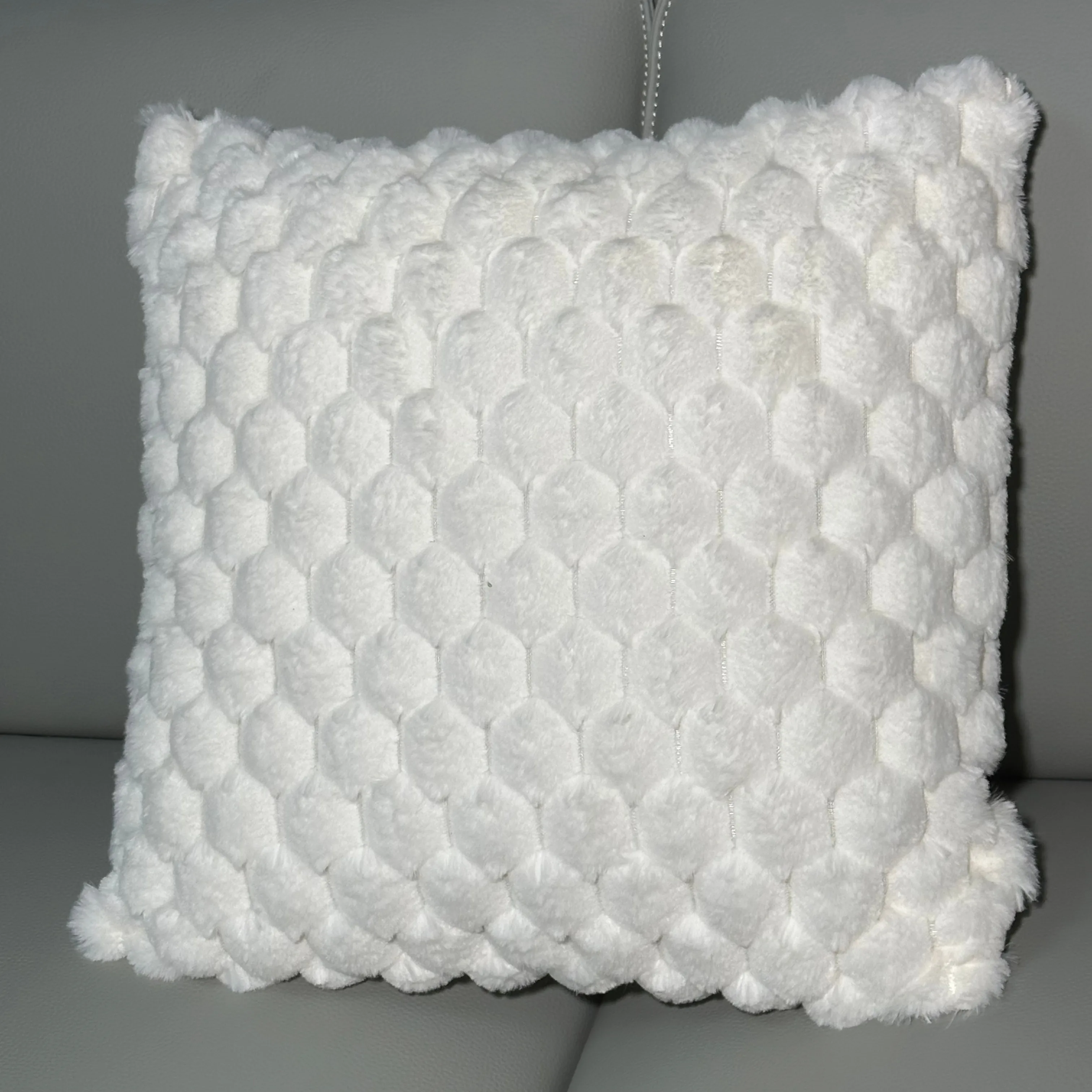 Custom Solid Color Turtle Back Velvet Throw Pillow Printed Technique for Hotel Use Living Room Outdoor Sofa Cushion Decoration