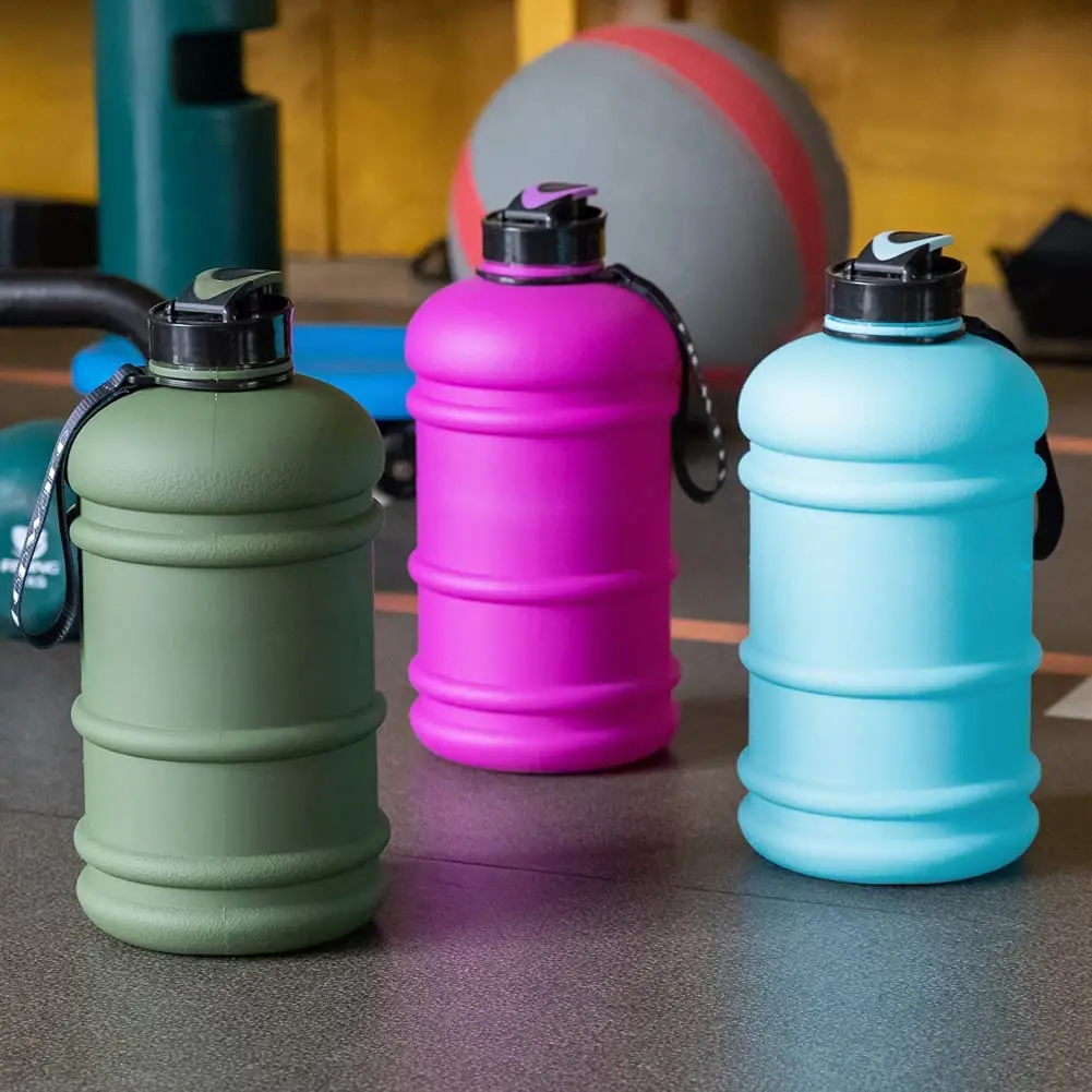 2021 wholesale 2.2L plastic water jug plastic water bottles