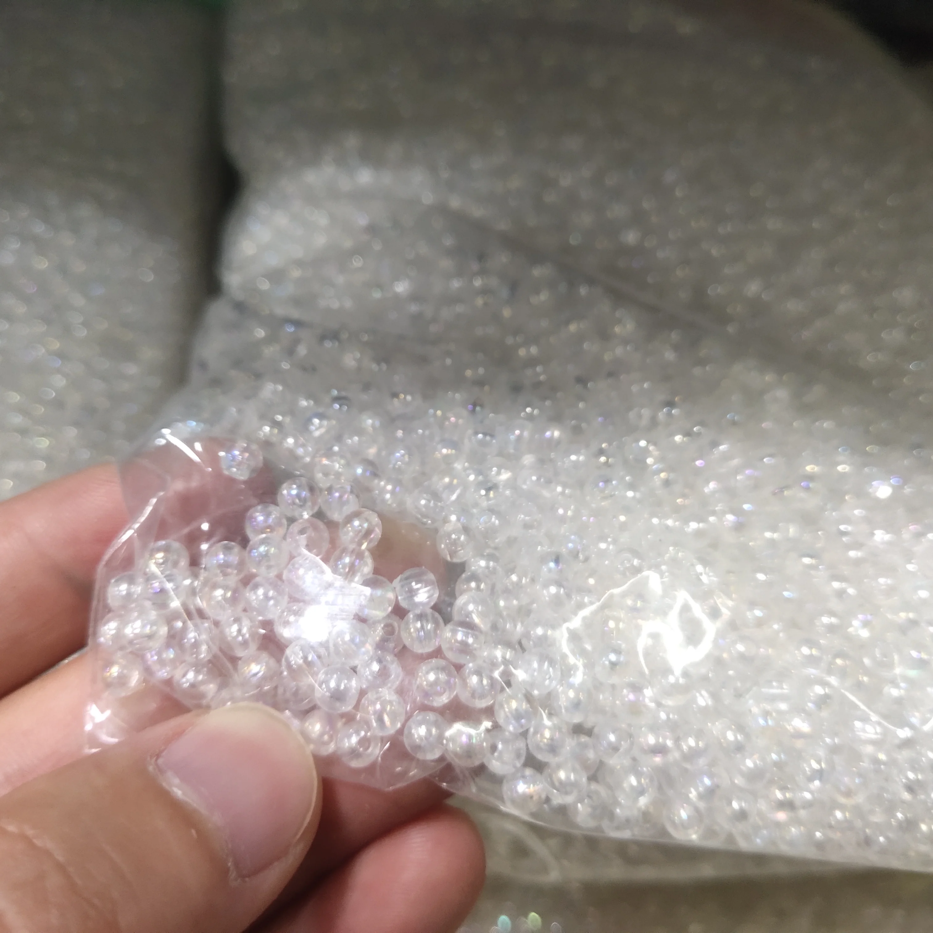 4Mm 8Mm Transparent Acrylic Gemstone Glass Beaded For Mobile Phone Accessories