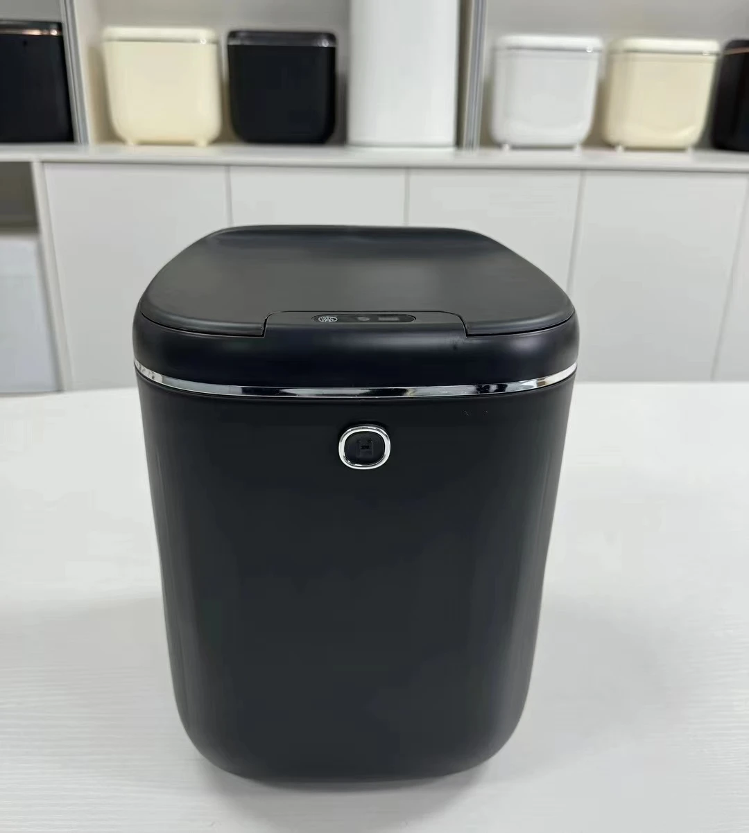 ABS plastic touchless large capacity infrared induction smart trash can is applied in bedroom, kitchen and office