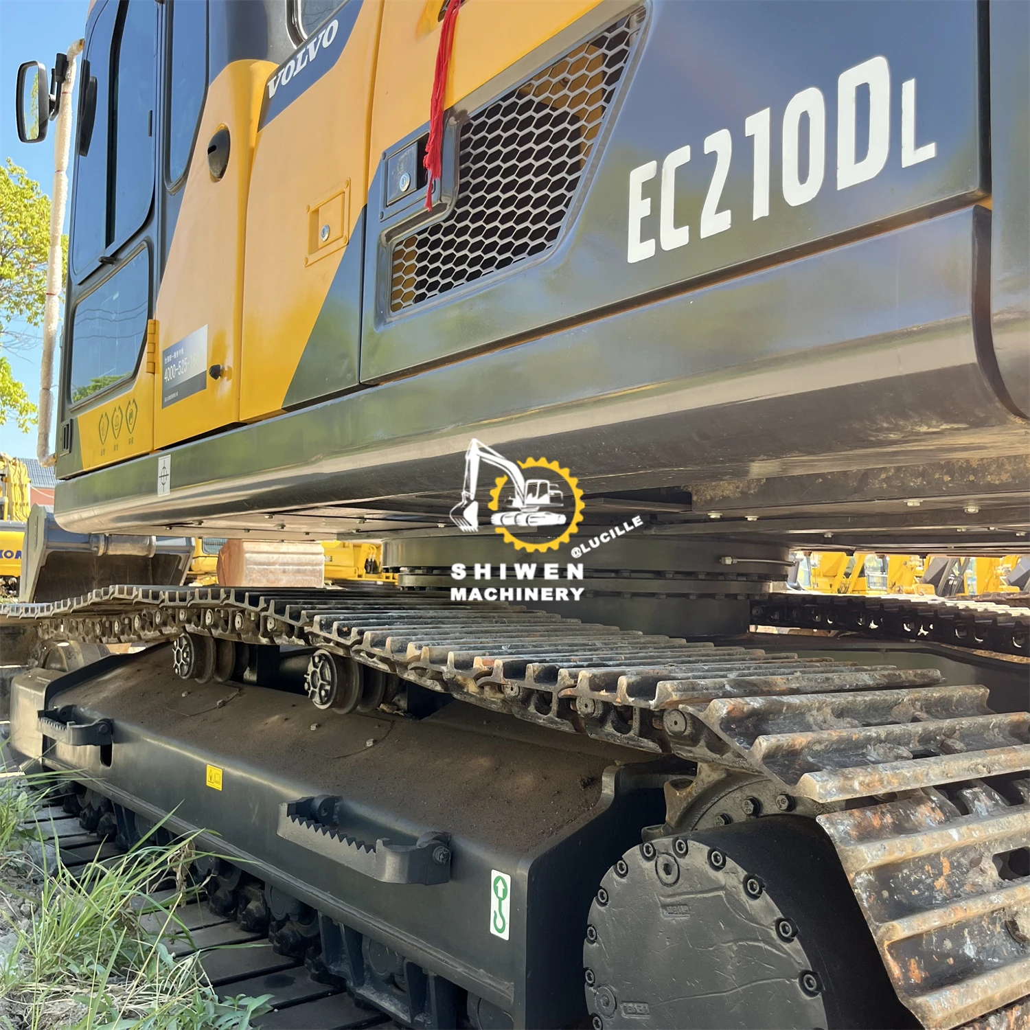 VOLVO EC210DL Used Crawler Excavators good attachments Powerful Sweden VOLVO EC140 EC210 EC210DL earthmoving machinery