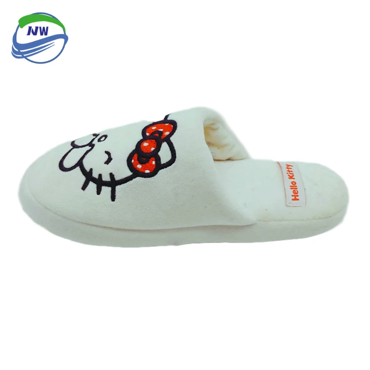 Cute cartoon winter pompom slippers woman cute animal slipper