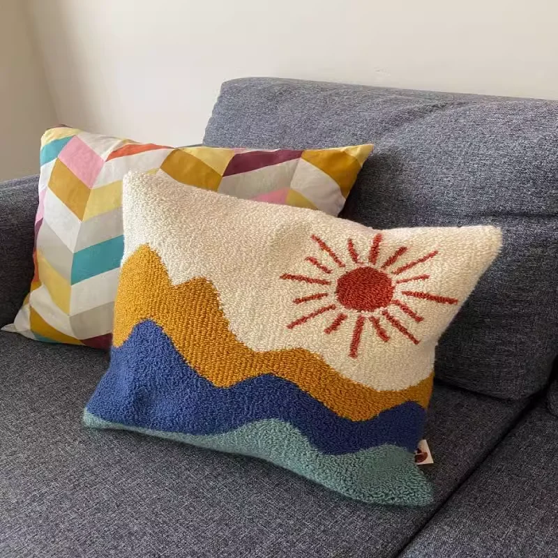 Custom Handcraft Multi-size Luxury DIY Punch Needle Tufting Throw Pillow Colorful Embroidered Unique Pillow Cushion Cover