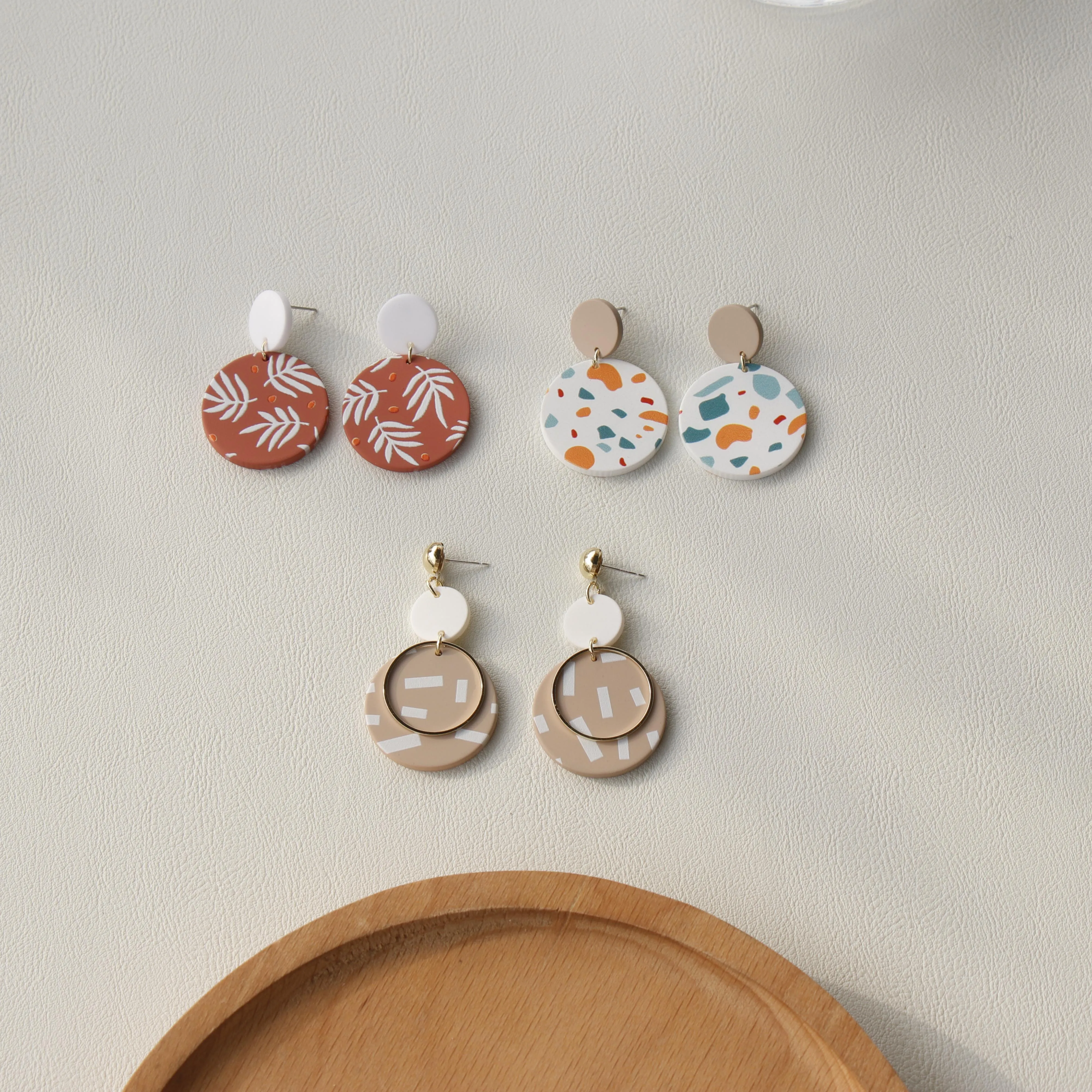 JUHU summer earrings bohemian Jewelry Acrylic daisy colorful Clay Cute Resin flower earrings For Girl Trendy Earring