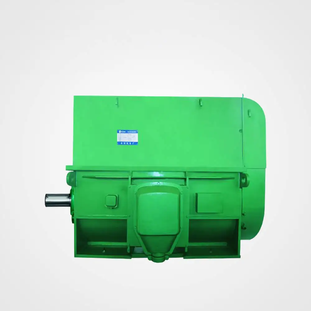 Закрытый трехфазный асинхронный электродвигатель беличьей