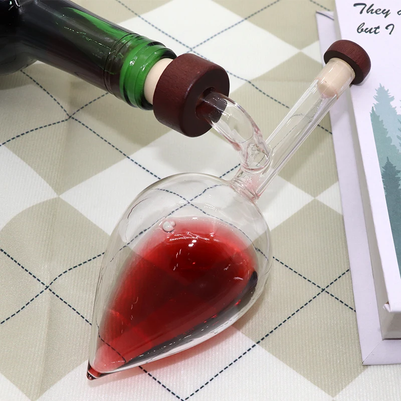 Red Wine Pourer Transparent Premium Clear Handmade Glass Decanter Bottle Custom Gifts Wine Whiskey Airarator Decanter Aerator