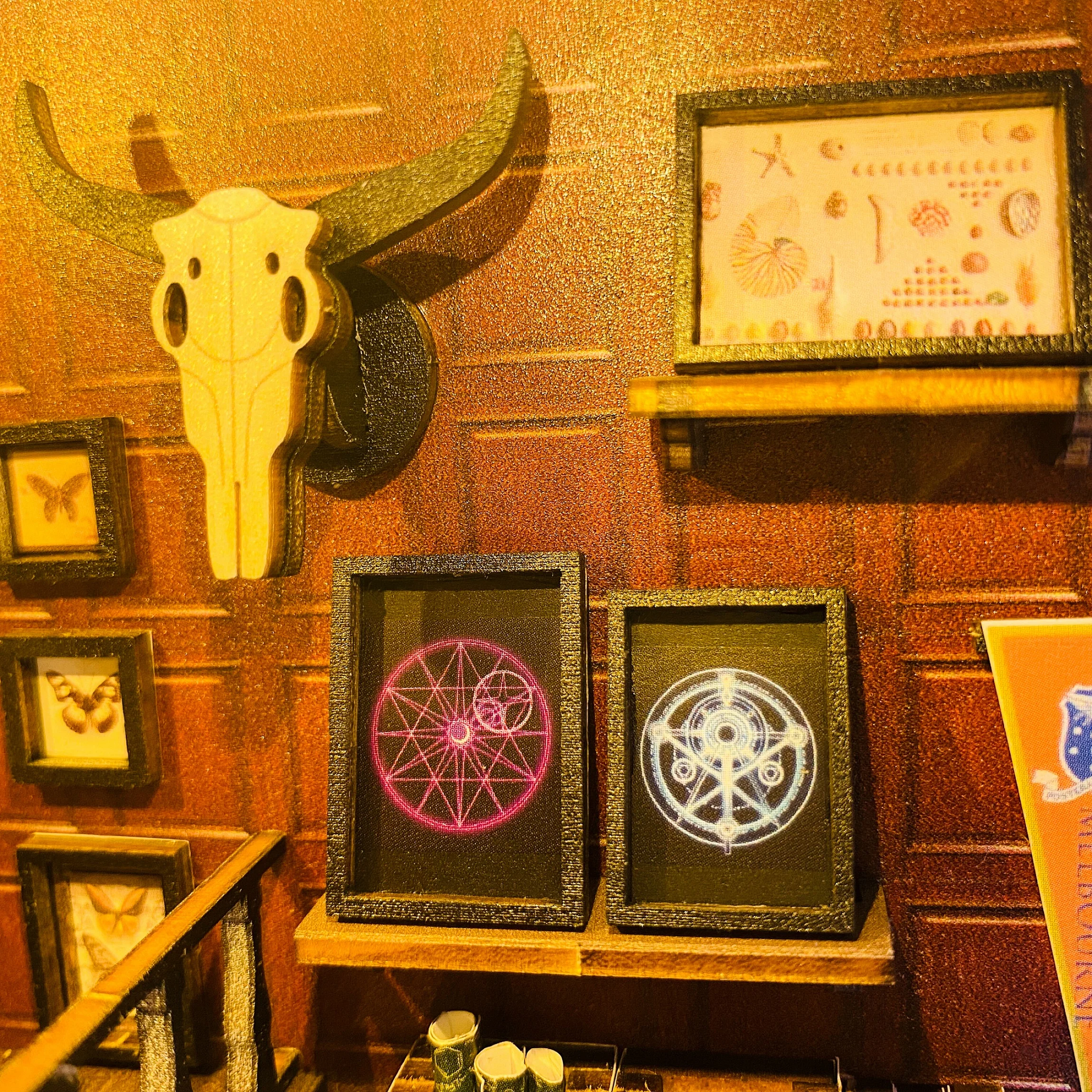 Hongda M2311 Mira Magic House Miniature Book Nook diy book nook kit