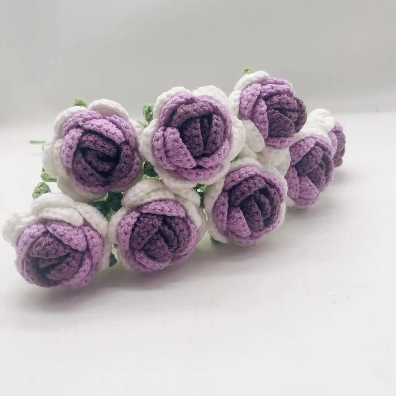 Rose Wholesales colored handmade crocheted flowers Lovely Sunflower Tulip Rose Daisy Home Office Car Decoration Crochet Flowers
