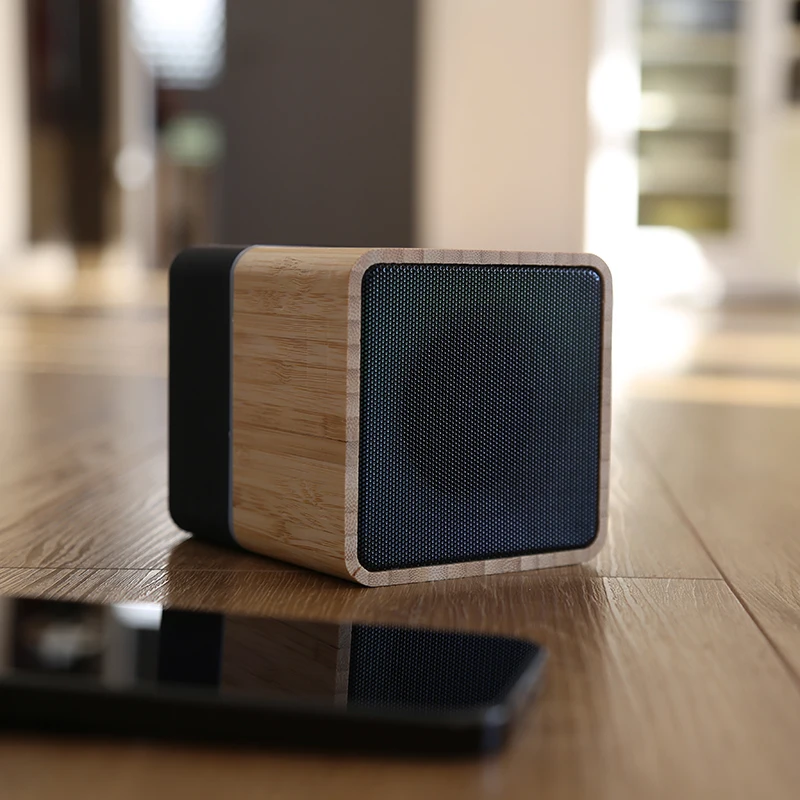 Gift Bamboo Custom Logo FM Radio 5W RGB Led Speaker Powered Portable bluetooths speaker