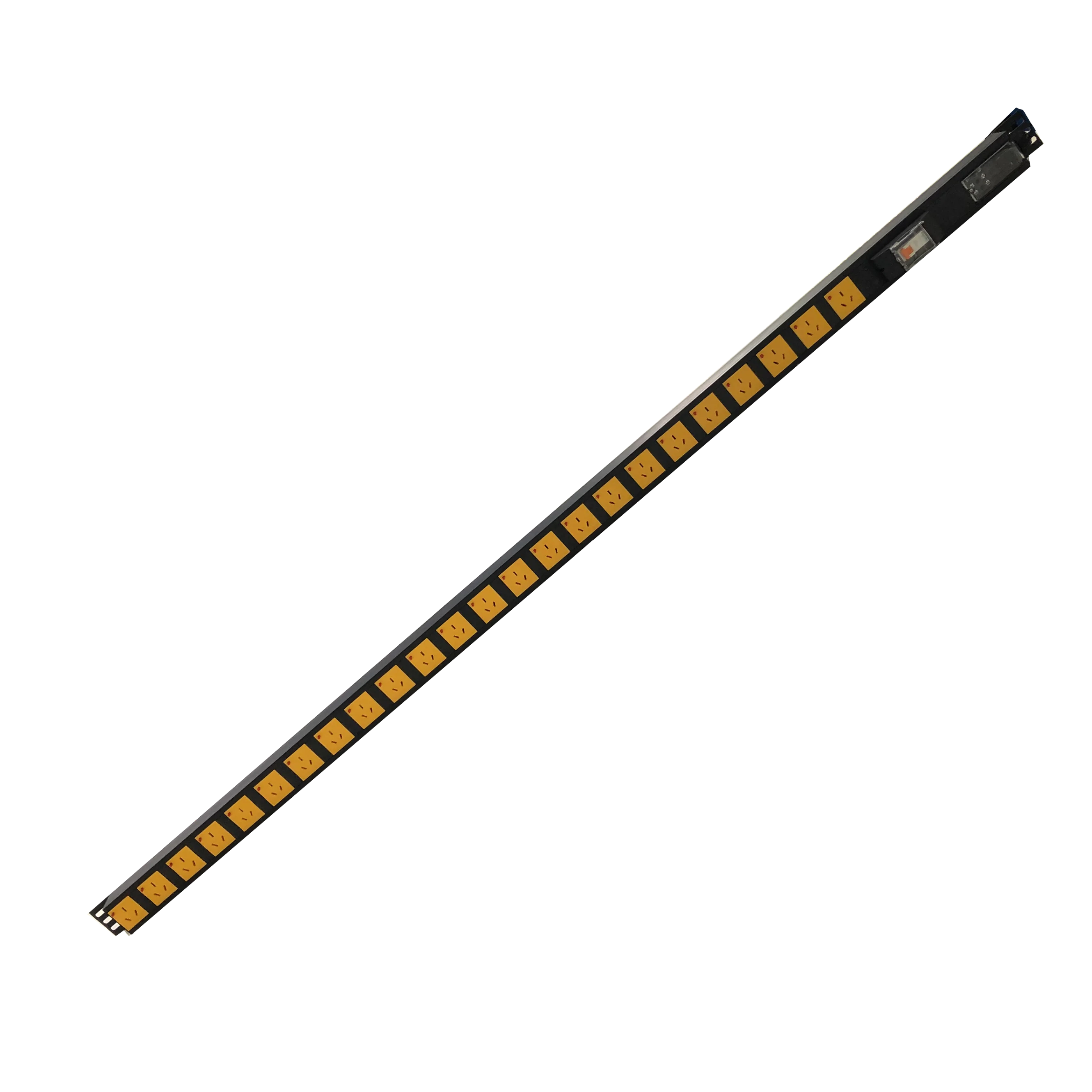 OEM PDU 1P 32A circuit breaker 19 Inch 1.5U Aluminum Black 24 Ways  Outlet Overloading Protected Rack Mount Pdu