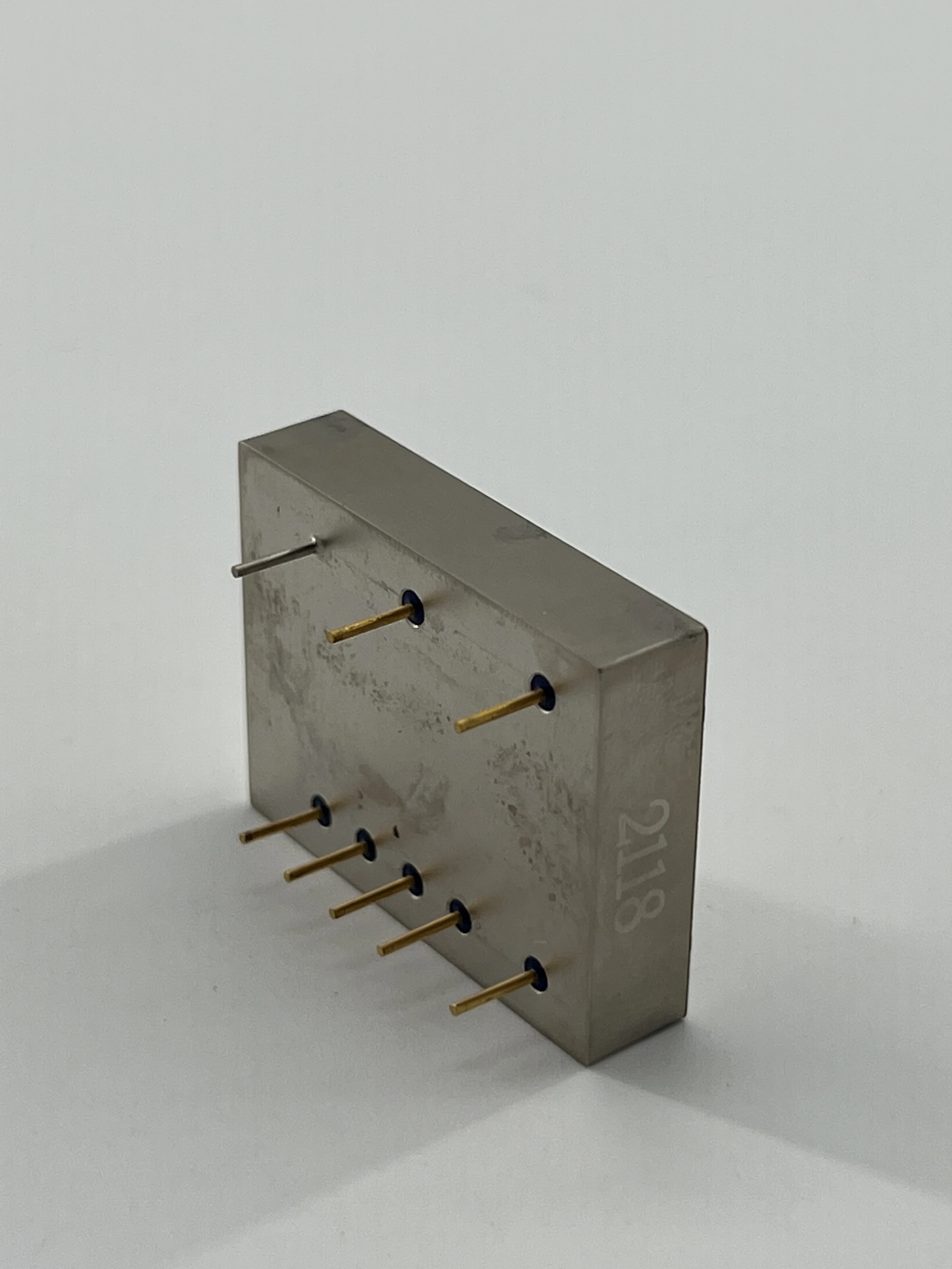 Новый дизайн FPGH2805S5A металлический 330 кГц источник питания постоянного тока герметичный преобразователь 18-40 В применяется в медицинских устройствах