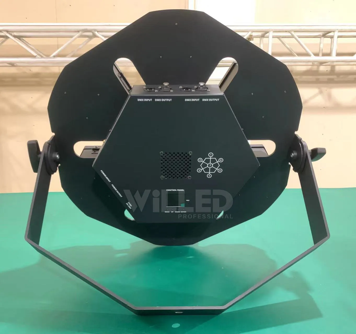 P1 MINI LED 7pcs x 30w LED warm white DJ disco stage background led vintage Halogen portman P1 retro lamp