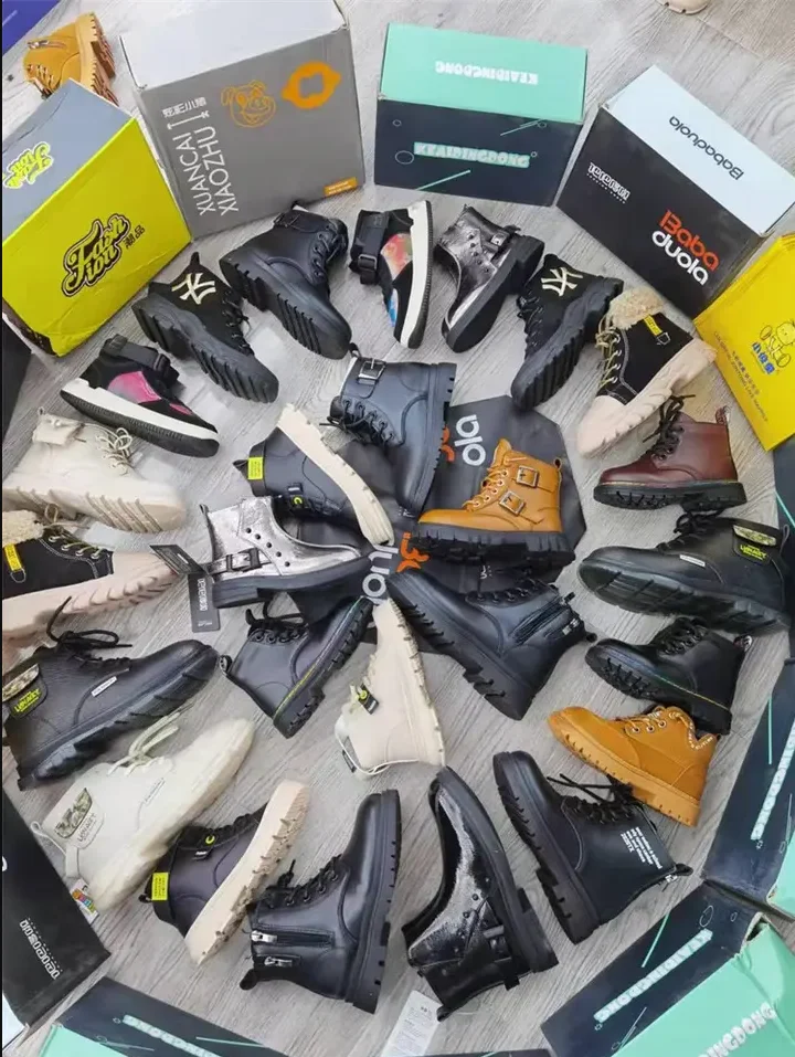 Wholesale Used high quality bales of second hand branded shoes in bulks mixed styles for women and men apparel stock