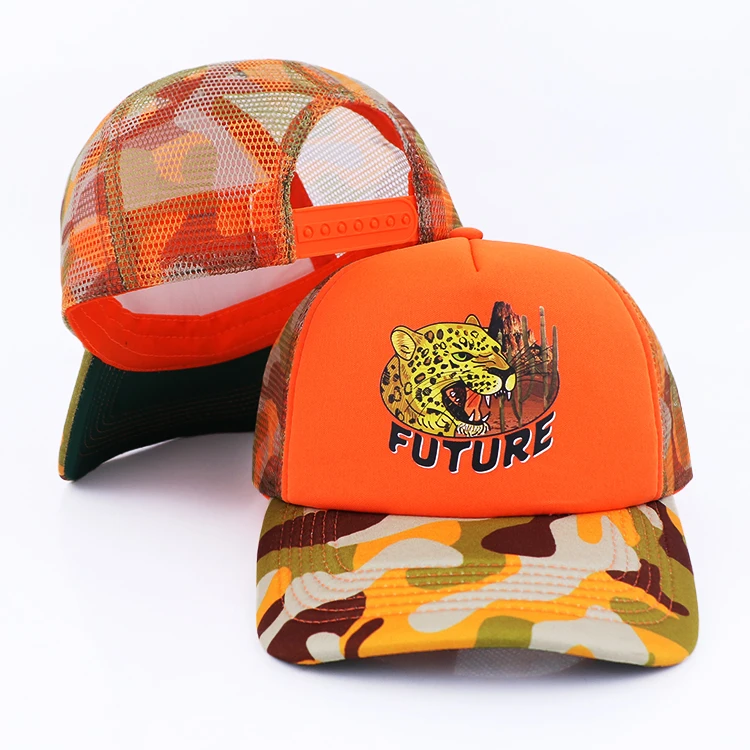 Qianzun design two tone colorful custom 5 panel orange mesh printed logo camo foam trucker hat with green underbrim