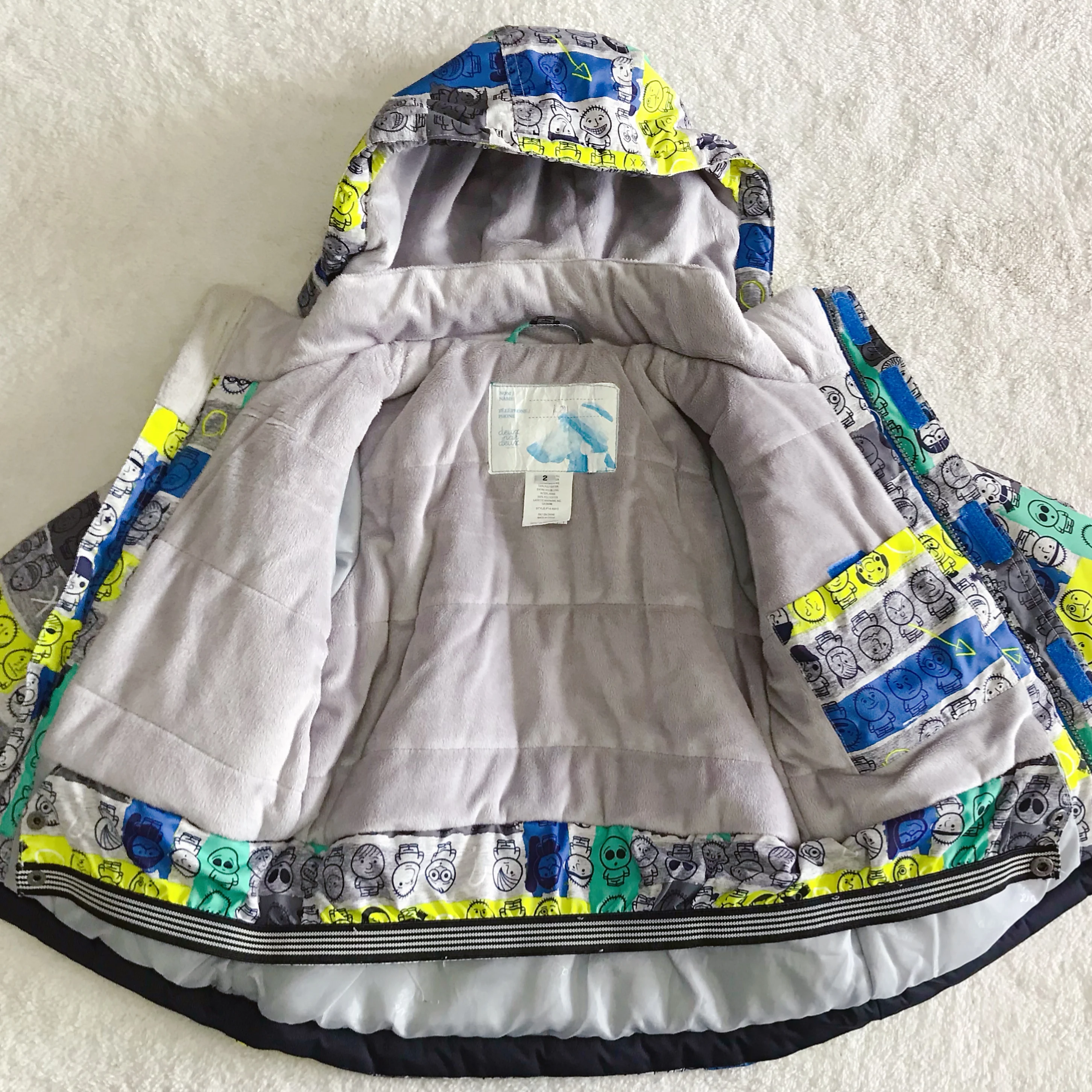 
high quality winter kid ski wear with detachable hood waterproof kid ski jacket outdoor for boy 