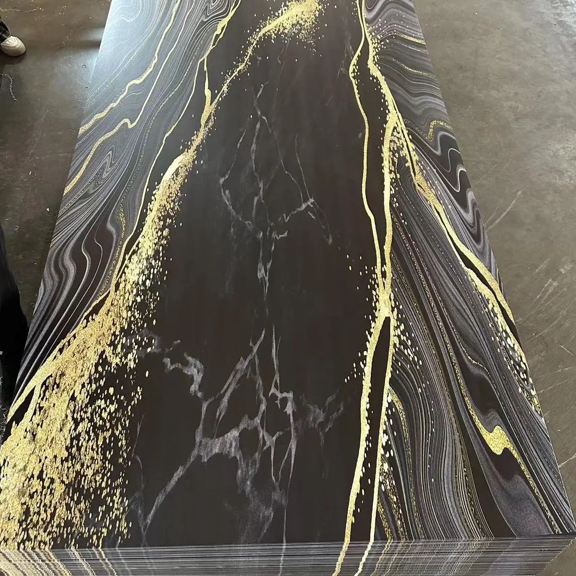 LINGRUI Custom Design Flexible Decoration Board Sheet Bamboo Charcoal Fiber Wood Veneer Wall Panel for Home